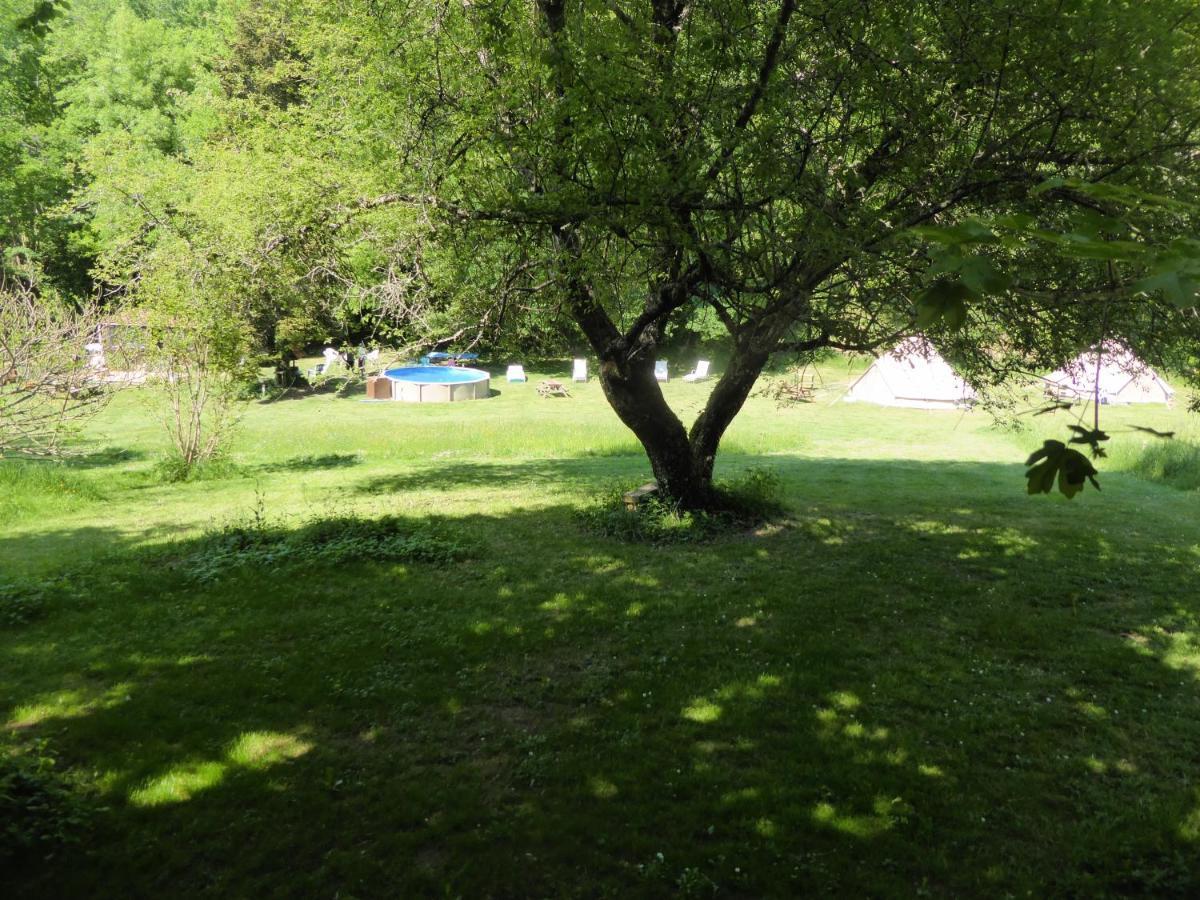 Champagnac-de-Bélair Belair Le Camping מראה חיצוני תמונה